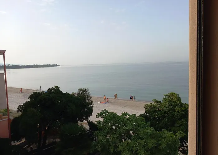 ベッド・アンド・ブレックファスト Onde Poetto 3*