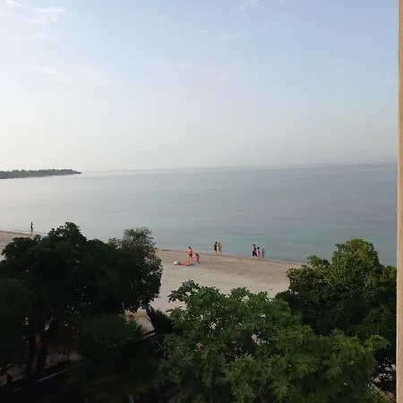 Alojamento de Acomodação e Pequeno-almoço Onde Poetto 3*