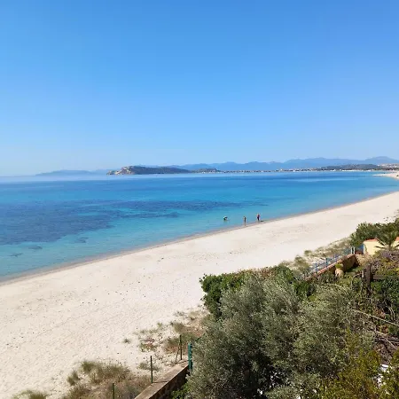 Alojamento de Acomodação e Pequeno-almoço Onde Poetto Su Forti